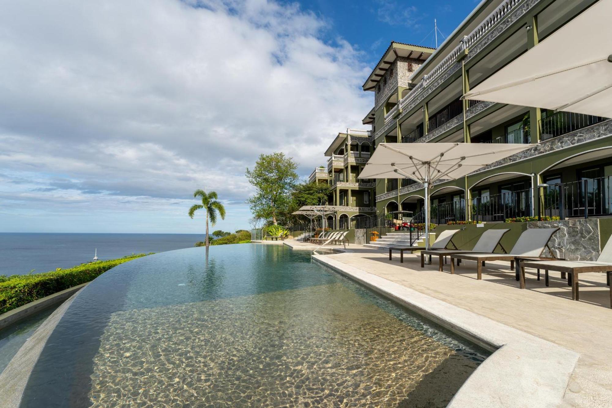 360 Splendor Del Pacifico Residences Playa Flamingo Bagian luar foto